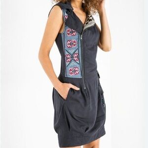 Desigual Navy Sleeveless Zip-Up Dress with Embroidery & Pockets – Size M (38)